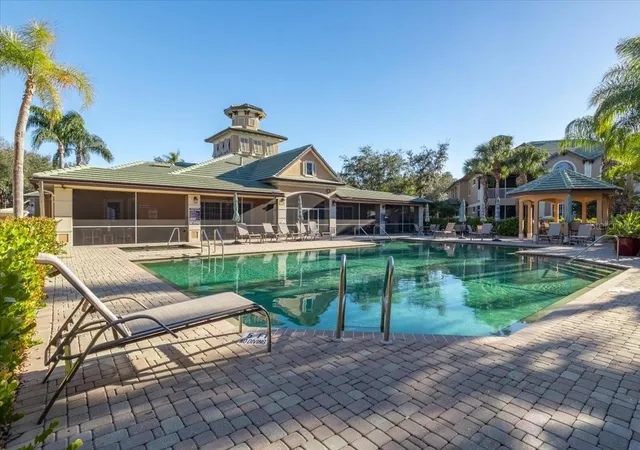 2nd image of 6515 Moorings Pt Cir, LAKEWOOD RANCH, FL 34202
