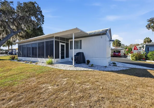 2nd image of 3896 Picciola Rd, FRUITLAND PARK, FL 34731