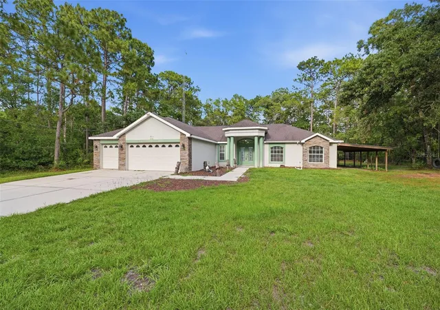 3rd image of 18236 Macek Rd, Weeki Wachee, FL 34614 | MLS# W7882530