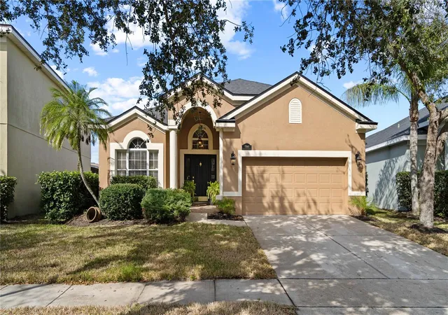 Photo 1 of Single family home for sale at 13560 Hawk Lake Dr, Orlando, FL 32837 | MLS# O6377971 | Listing updated on 2026-08-31