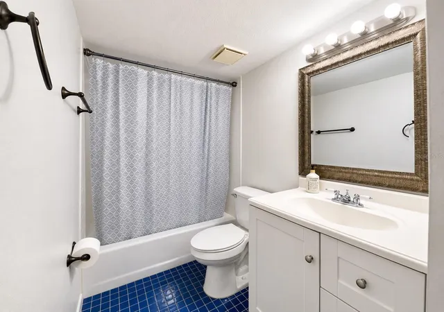 2nd image of 568 Bahia Cir, OCALA, FL 34472