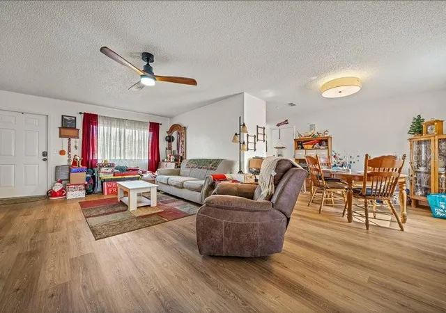 Photo 4 of Single family home for sale at 543 Silver Crse Ct, Ocala, FL 34472 | MLS# OM717699 | Listing updated on 2026-09-13