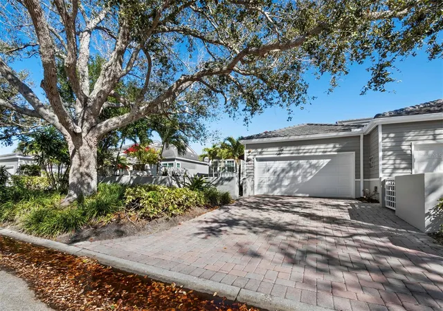 2nd image of 3435 Winding Oaks Dr #18, Longboat Key, FL 34228 | MLS# A4680403