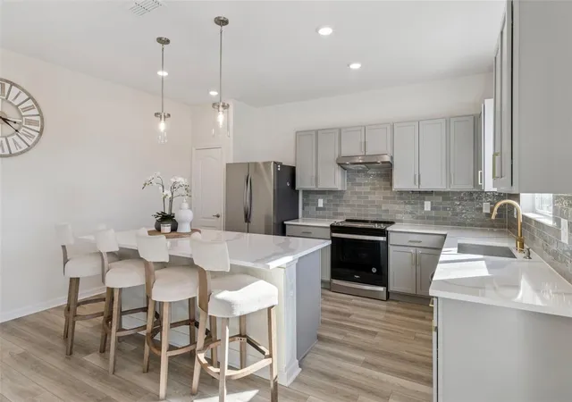 Photo 2 of Single family home for sale at 1280 Denali Dr, Winter Haven, FL 33881 | MLS# G5107453 | Listing updated on 2026-09-12