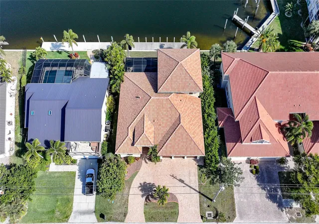 3rd image of 166 Hibiscus Dr, Punta Gorda, FL 33950 | MLS# C7521157