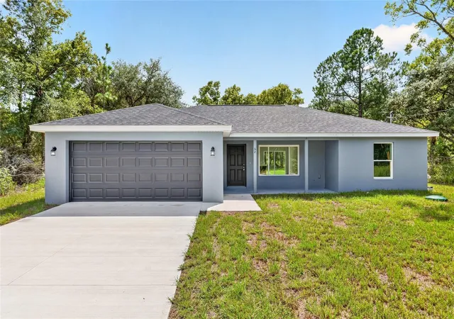 Photo 1 of Sale Pending at 62 Malauka Radl, Ocklawaha, FL 32179 | MLS# O6378131 | Listing updated on 2026-09-14