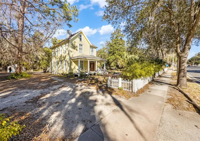 Homes for sale in Gainesville, FL | 728 E University Ave, Gainesville, FL 32601 | MLS# GC537058