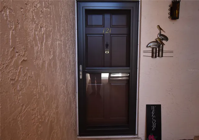 Photo 2 of Condo for sale at 121 Fernwood Cir #121, Seminole, FL 33777 | MLS# TB8470542 | Listing updated on 2026-08-11