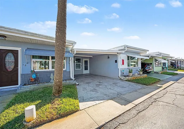 Photo 3 of House for sale at 250 Rosery Rd NW #219, Largo, FL 33770 | MLS# TB8470559 | Listing updated on 2026-09-26