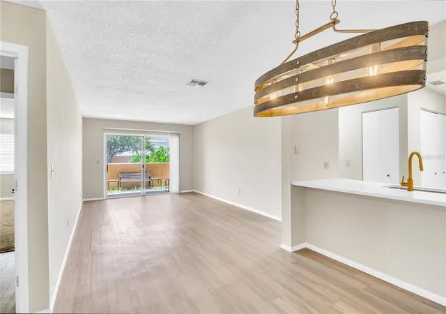2nd image of 612 Kenwick Cir #103, Casselberry, FL 32707 | MLS# O6378275