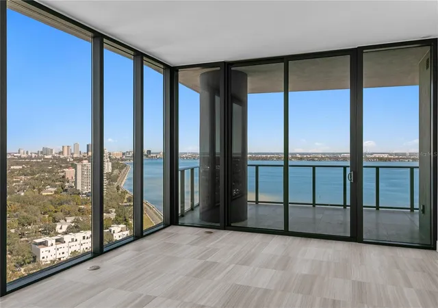 5th image of 3015 S Ysabella Ave, Tampa, FL 33629
