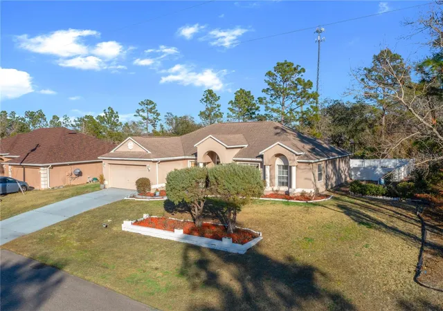 4th image of 27 Vinca St, Homosassa, FL 34446 | MLS# OM717767