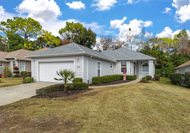 Photo 2 of Single family home for sale at 15 W Byrsonima Loop, Homosassa, FL 34446 | MLS# OM717777 | Listing updated on 2026-09-19