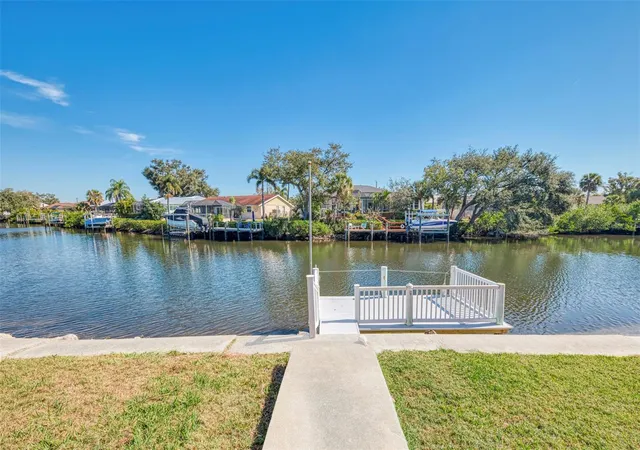 5th image of 602 Portia St N, Nokomis, FL 34275 | MLS# A4680568