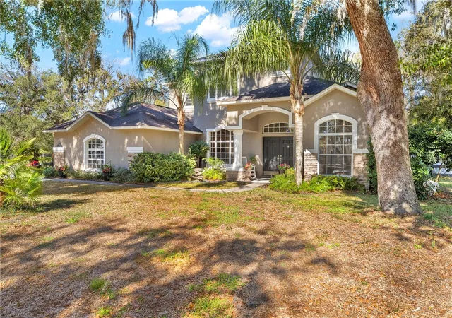 Homes for sale in Dade City, FL | 5123 Shorewood Dr, Dade City, FL 33523 | MLS# TB8470795