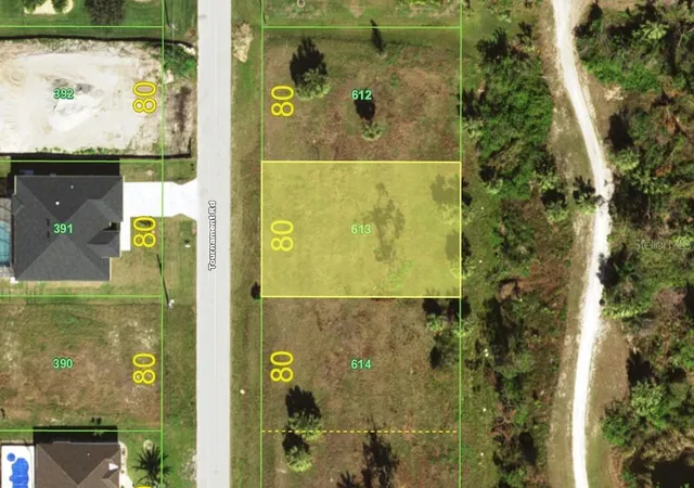 Photo 2 of Land for sale at 212 Tournament Rd, Rotonda West, FL 33947 | MLS# D6145913 | Listing updated on 2026-10-09