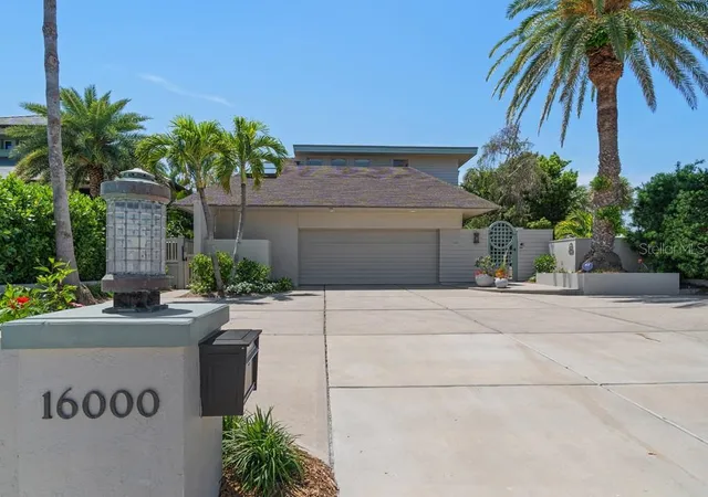 2nd image of 16000 Gulf Blvd, Redington Beach, FL 33708 | MLS# TB8470804