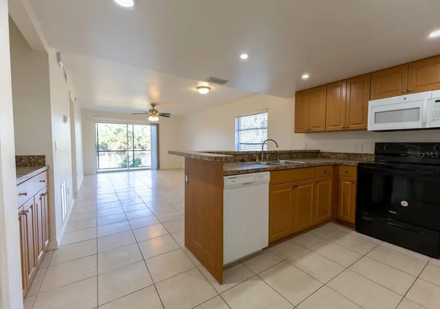 3rd image of 6800 Placida Rd #169, Englewood, FL 34224 | MLS# D6145918
