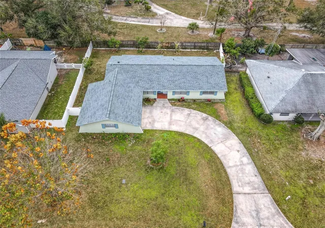 Photo 2 of Single family home for sale at 1818 Irlo Dr, Kissimmee, FL 34741 | MLS# O6378442 | Listing updated on 2026-09-27