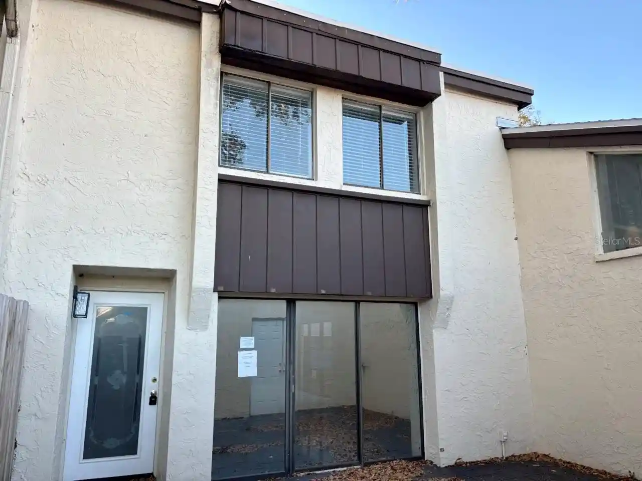 Listing Photo 2 - Condo for sale in 1881 N Hercules Ave located at 1881 N Hercules Ave, Clearwater, FL 33765 - Unit #1403