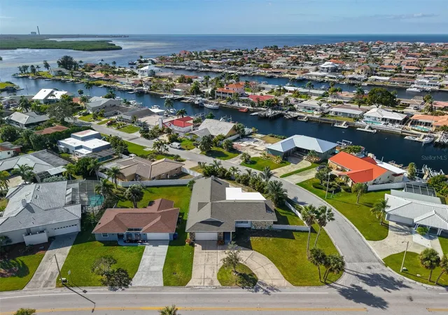 4th image of 3848 Topsail Trl, New Port Richey, FL 34652 | MLS# G5107515