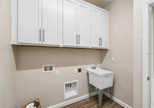 Photo 3 of Sale Pending at 5297 High Line Dr, Saint Cloud, FL 34771 | MLS# O6378534 | Listing updated on 2026-10-27