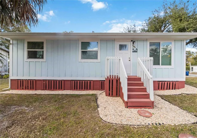 Homes for sale in Nokomis, FL | 603 Church St, Nokomis, FL 34275 | MLS# A4680645