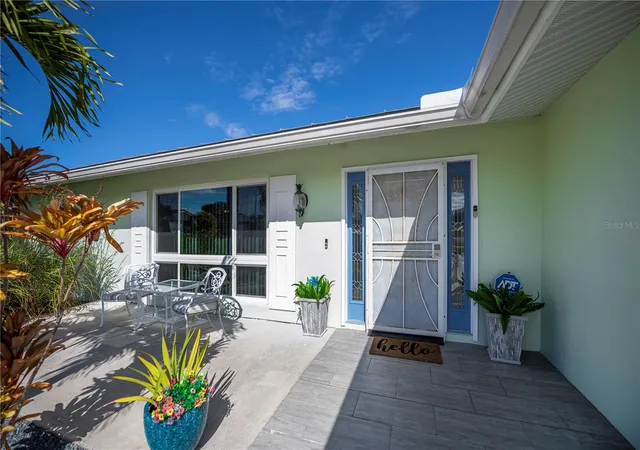 Photo 3 of Single family home for sale at 1354 Aqui Esta Dr, Punta Gorda, FL 33950 | MLS# C7521290 | Listing updated on 2026-09-26