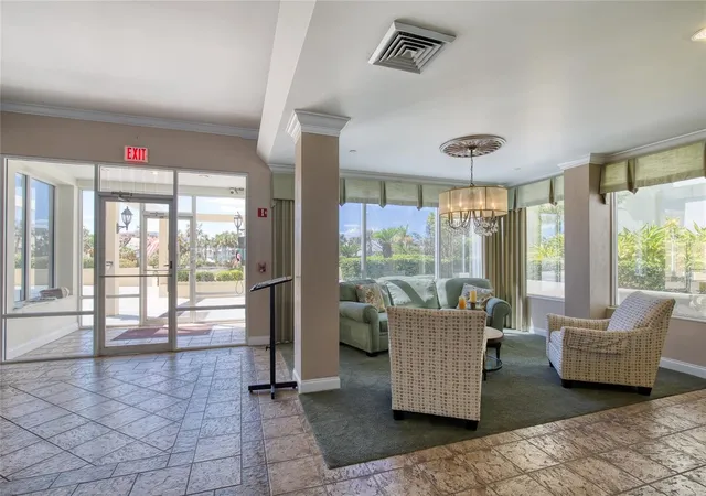 2nd image of 2937 S Atlantic Ave, DAYTONA BEACH, FL 32118