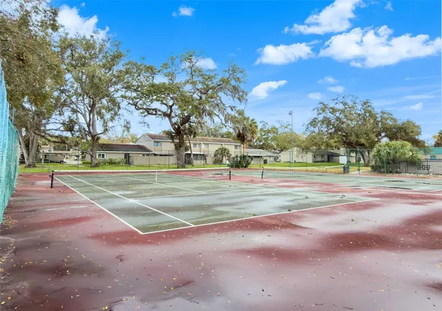2nd image of 8408Th Ter Mdws Ct, Temple Terrace, FL 33637