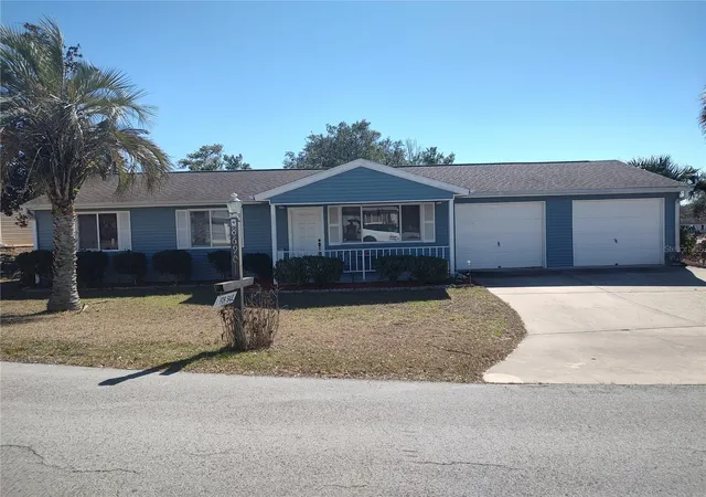 Photo 1 of Single family home for sale at 8690 Sw 108th Place, Ocala, FL 34481 | MLS# OM717859 | Listing updated on 2026-08-23