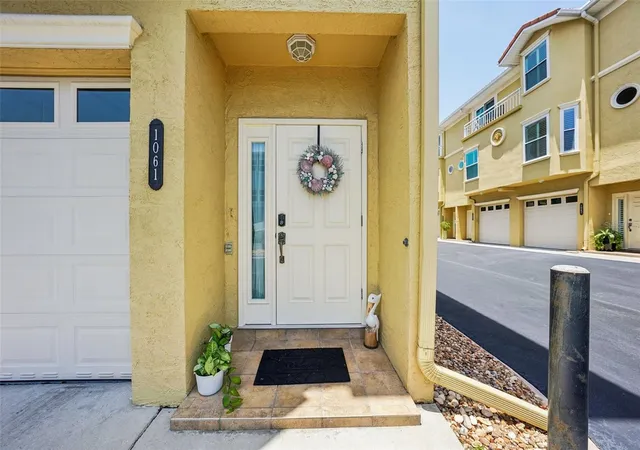 Homes for sale in Saint Petersburg, FL | 1061 Pinellas Bayway S, Saint Petersburg, FL 33715 | MLS# S5142908