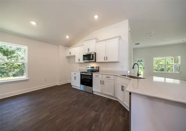 Photo 4 of Single family home for sale at 47 Brunswick Ln, Palm Coast, FL | MLS# FC315830 | Listing updated on 2026-10-24