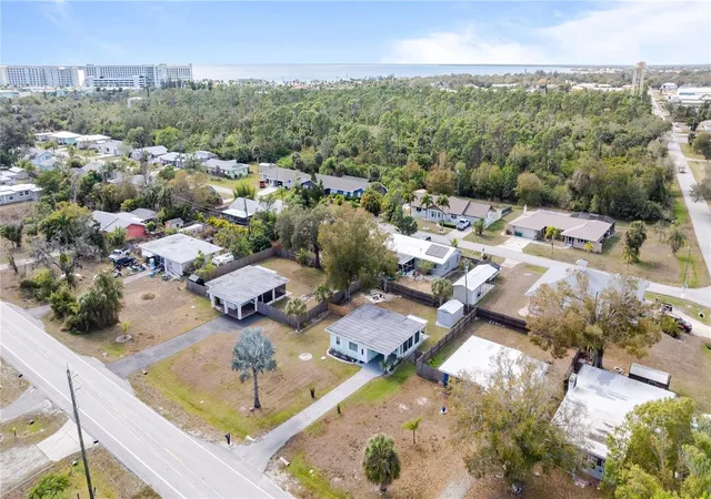 5th image of 4419 Melbourne St, Punta Gorda, FL 33980 | MLS# C7521327