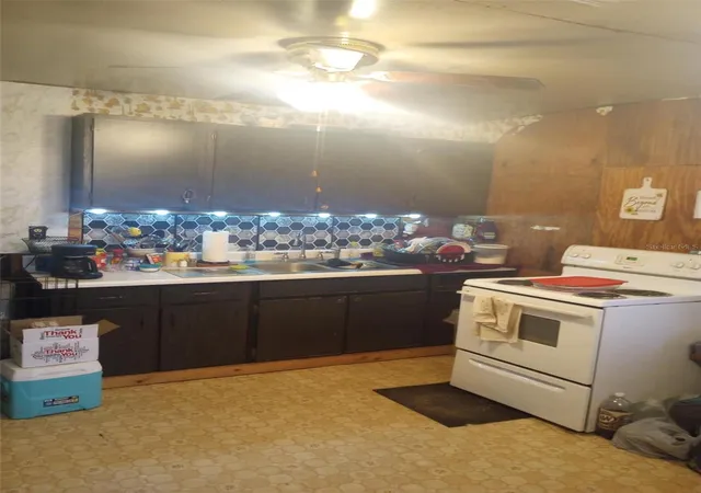 4th image of 14016 N Hwy 301, Thonotosassa, FL 33592 | MLS# G5107594