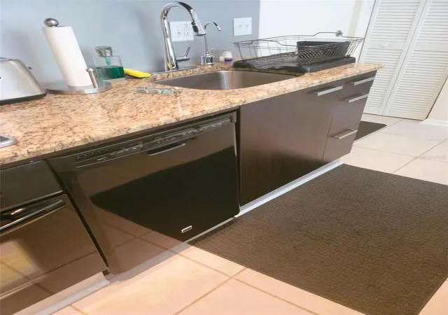 5th image of 701 S Madison Ave #106, Clearwater, FL 33756 | MLS# TB8471360