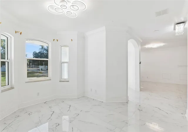 5th image of 20 Rewis St, Ocoee, FL 34761 | MLS# O6378816