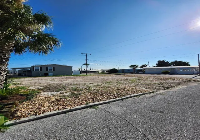 Photo 2 of Land for sale at 2203 Illinois Ave, Bradenton, FL 34207 | MLS# A4680820 | Listing updated on 2026-08-08
