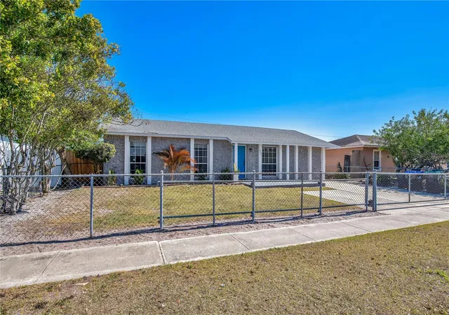 Photo 1 of Single family home for sale at 4027 Gander Ave, Orlando, FL 32822 | MLS# O6378844 | Listing updated on 2026-10-02