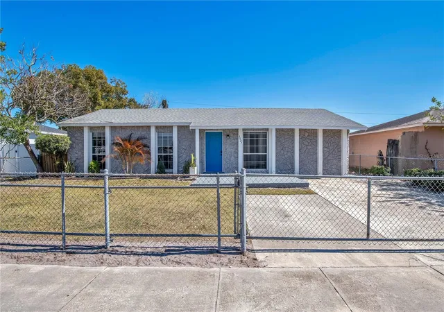 Photo 2 of Single family home for sale at 4027 Gander Ave, Orlando, FL 32822 | MLS# O6378844 | Listing updated on 2026-10-02
