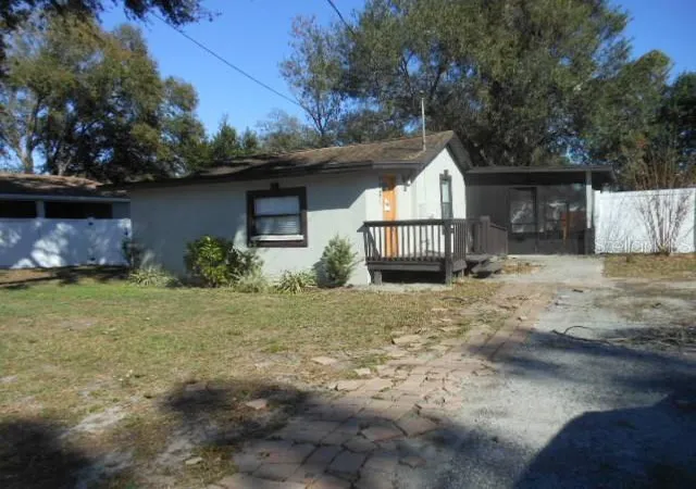 Photo 1 of Single family home for sale at 8421 N Orangeview Ave, Tampa, FL 33617 | MLS# TB8471443 | Listing updated on 2026-09-19