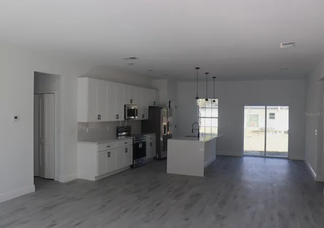 Photo 3 of Single family home for sale at 3717 W Malby Ln, Dunnellon, FL 34433 | MLS# O6378866 | Listing updated on 2026-10-09