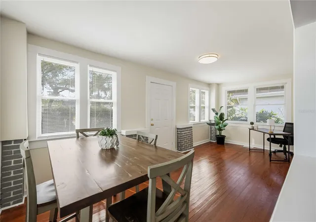 Photo 4 of Single family home for sale at 2710 3rd Avenue W, Bradenton, FL 34205 | MLS# A4680861 | Listing updated on 2026-08-31