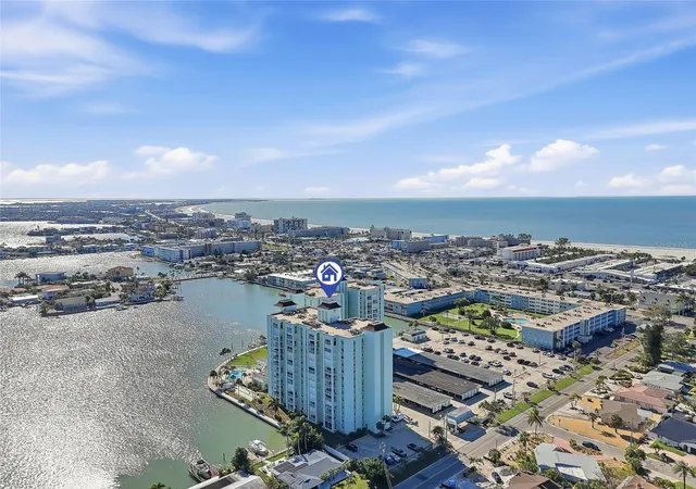 2nd image of 420 64Th Ave, ST PETE BEACH, FL 33706