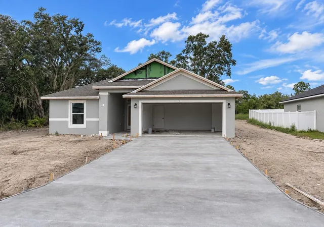Single family home for sale at 3 Willow Ln, Kissimmee, FL 34759 | MLS# O6378921 | Listing updated on 2026-10-02