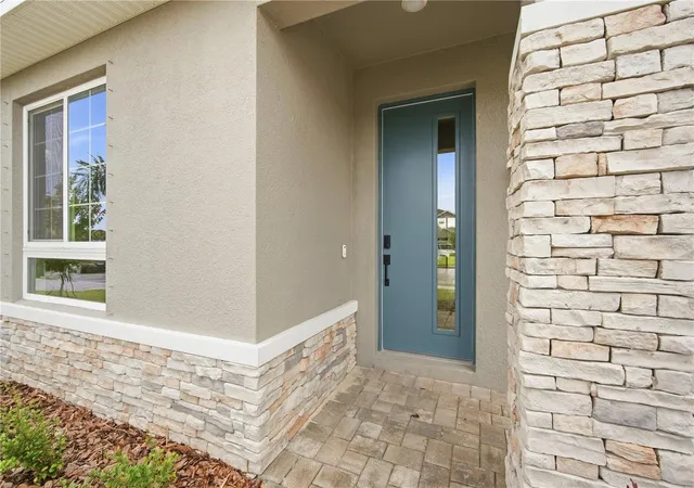 Photo 3 of Single family home for sale at 14522 Banks Ct, Parrish, FL 34219 | MLS# S5142954 | Listing updated on 2026-10-29
