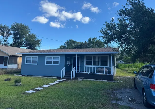 Photo 3 of Single family home for sale at 4910 Huppel Ave, Orlando, FL 32811 | MLS# O6378928 | Listing updated on 2026-08-04