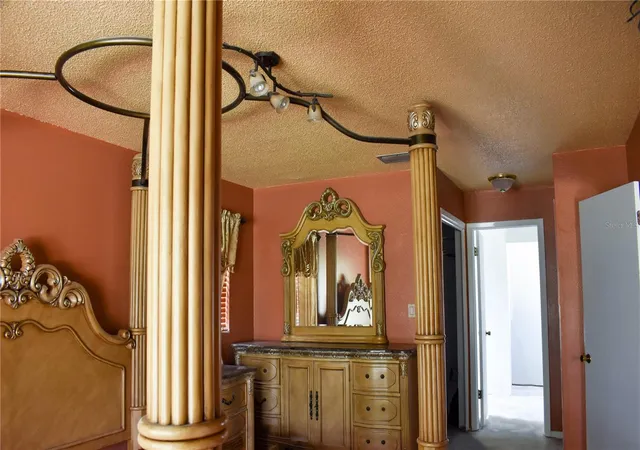 Photo 5 of Single family home for sale at 6336 Wooden St, New Port Richey, FL 34653 | MLS# W7882637 | Listing updated on 2026-08-18