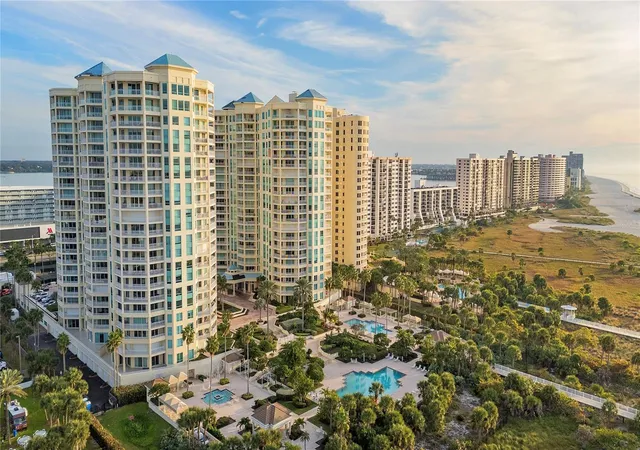 2nd image of 1180 Gulf Blvd, CLEARWATER BEACH, FL 33767