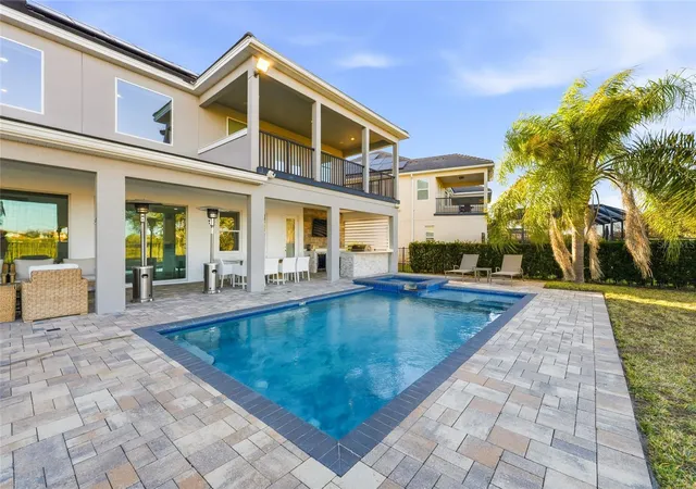 Photo 2 of Single family home for sale at 11545 Brickyard Pond Ln, Windermere, FL 34786 | MLS# O6378961 | Listing updated on 2026-09-07
